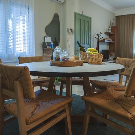 הוילה Exaplatanos Marvic House מראה חיצוני תמונה
