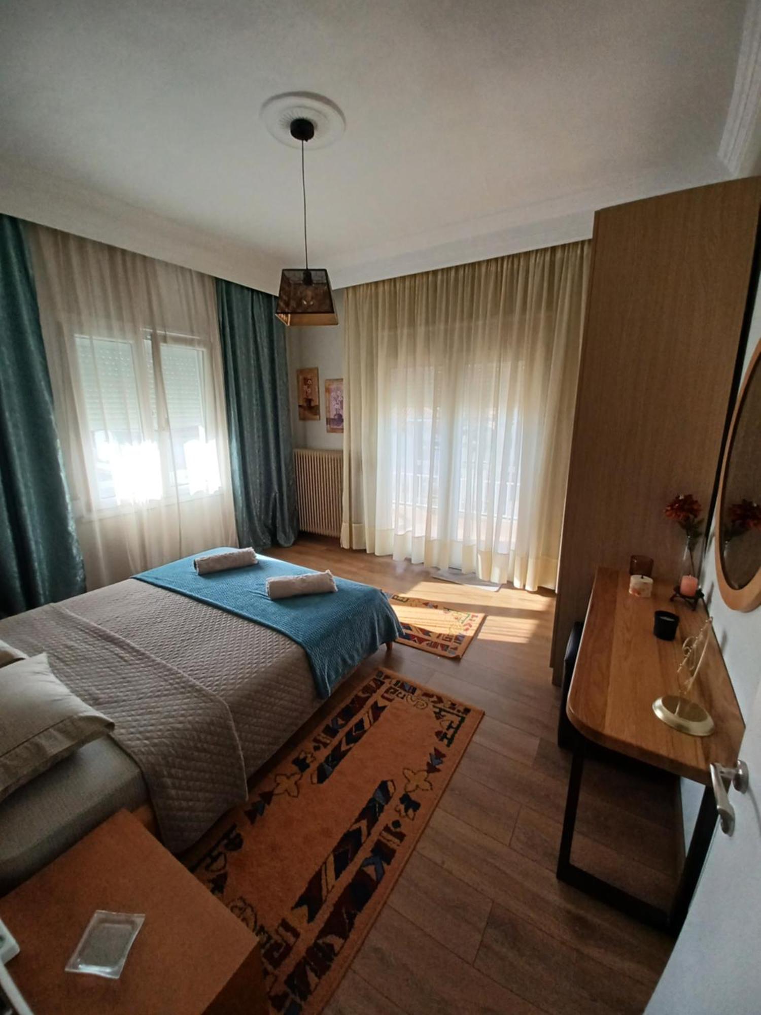 הוילה Exaplatanos Marvic House מראה חיצוני תמונה