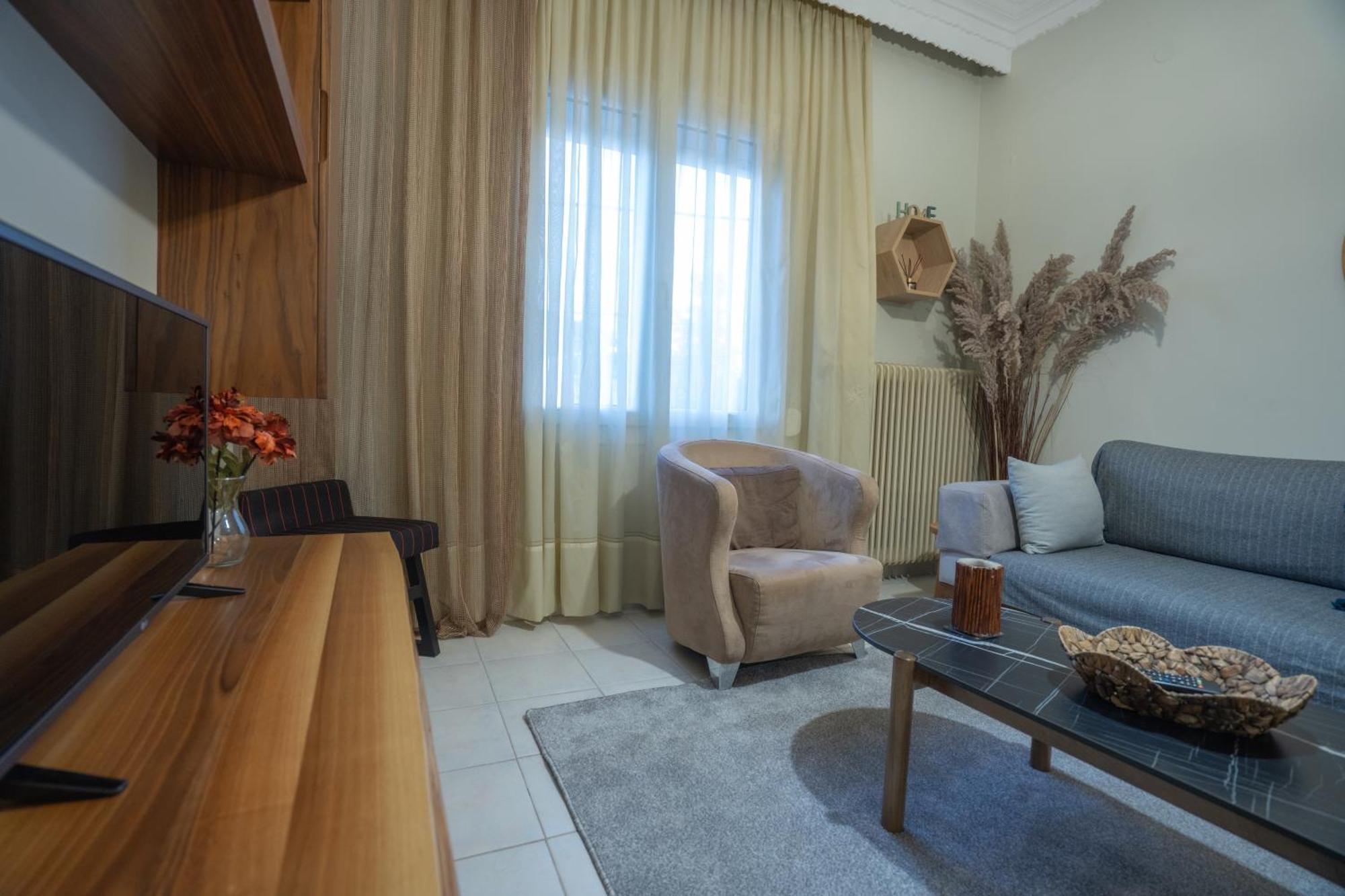 הוילה Exaplatanos Marvic House מראה חיצוני תמונה